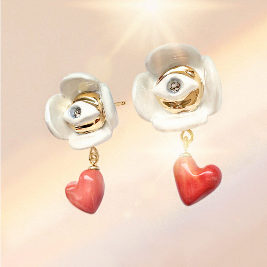 Kõrvarõngad "Love Is…"